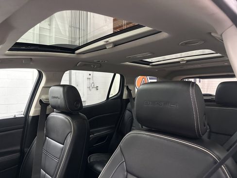 Used 2023 GMC Acadia Denali w/ Trailering Package image 37