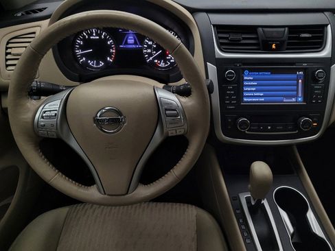 Used 2017 Nissan Altima 2.5 SV w/ Convenience Package FWD image 22