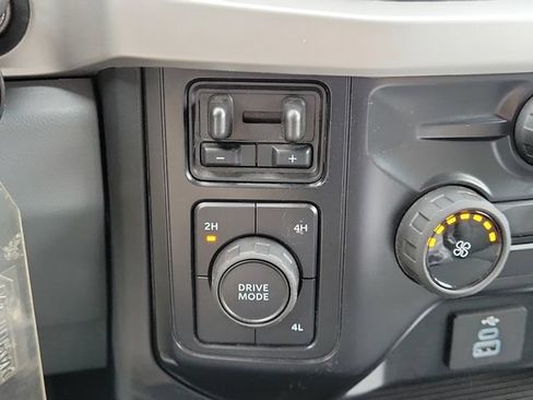 Used 2026 Ford F250 XLT AWD/4WD image 29