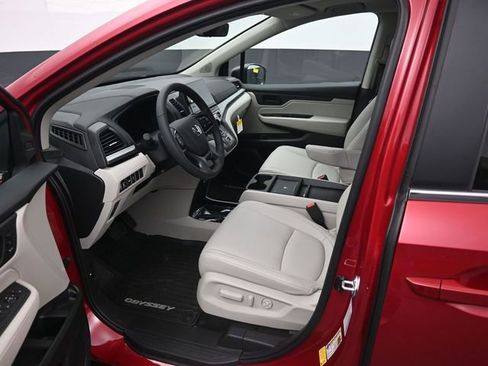 New 2026 Honda Odyssey EX-L image 9