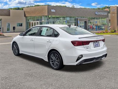 Used 2023 Kia Forte GT-Line image 5