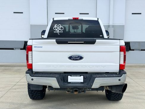 Used 2017 Ford F350 Lariat w/ Lariat Ultimate Package AWD/4WD image 4