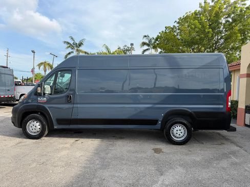 Used 2020 RAM ProMaster 3500 FWD image 2
