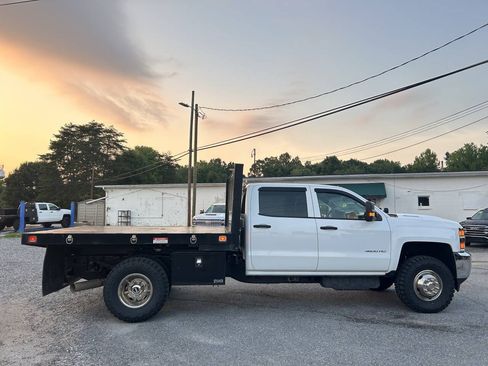 Used 2017 Chevrolet Silverado 3500 W/T w/ WT Convenience Package AWD/4WD image 7