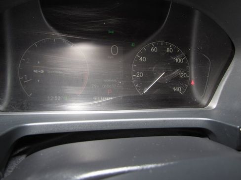 Certified 2025 Honda Pilot Touring image 4