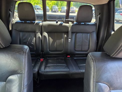 Used 2010 Ford F150 FX4 AWD/4WD image 18