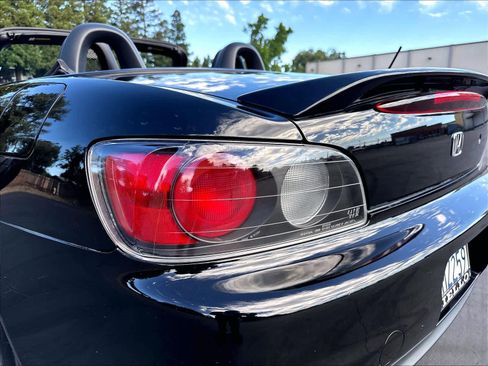 Used 2000 Honda S2000 image 29