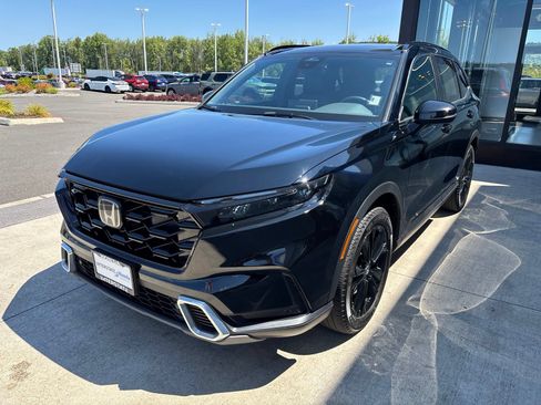 Used 2023 Honda CR-V Sport Touring image 1