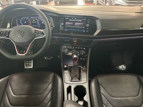 Used 2022 Volkswagen Jetta GLI Autobahn image 16