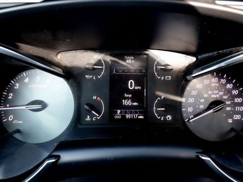 Used 2018 Toyota Sequoia SR5 image 4