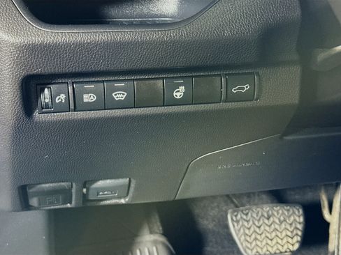Used 2025 Toyota RAV4 XLE Premium w/ Weather Package AWD/4WD image 10