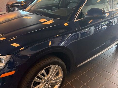 Used 2018 Audi Q5 2.0T Premium Plus AWD/4WD image 2