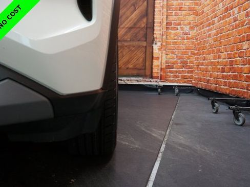 Used 2022 Nissan Rogue SV w/ SV Premium Package image 74