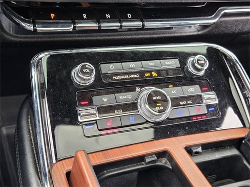 Used 2020 Lincoln Navigator Reserve w/ Equipment Group 208A Reserve image 23