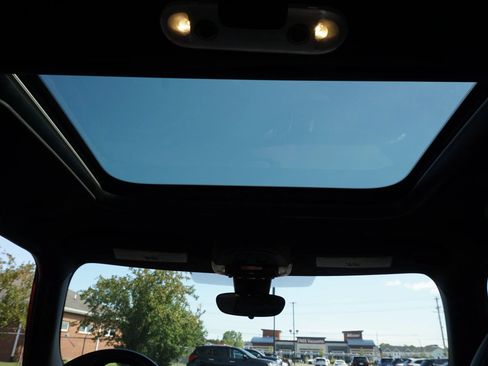 Used 2019 MINI Cooper S FWD image 10