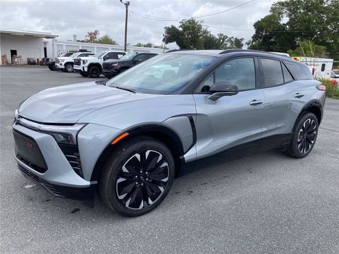 New 2026 Chevrolet Blazer EV RS FWD image 9