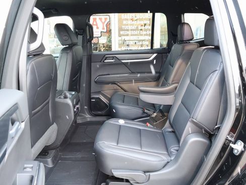 New 2026 GMC Acadia Elevation w/ Black Edition image 25