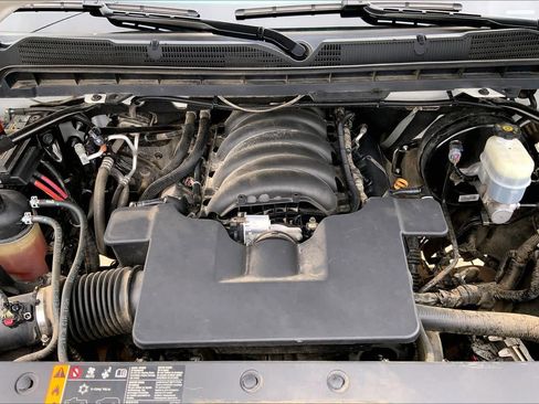 Used 2018 Chevrolet Silverado 1500 LT w/ Texas Edition image 32