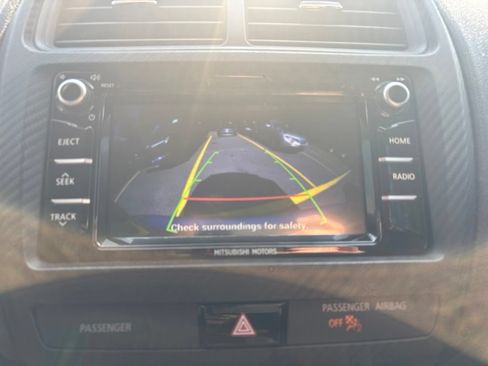 Used 2018 Mitsubishi Outlander Sport LE FWD image 26