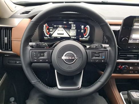 New 2025 Nissan Pathfinder Platinum w/ Cargo Package image 15