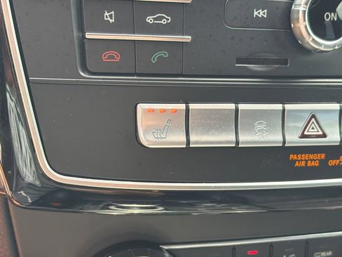 Used 2019 Mercedes-Benz GLS 450 4MATIC image 34