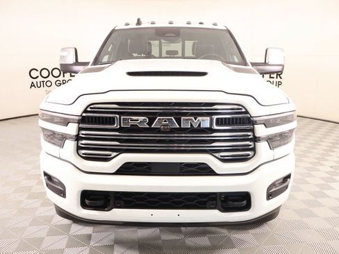 Used 2026 RAM 3500 Laramie w/ Sport Appearance Package AWD/4WD image 10