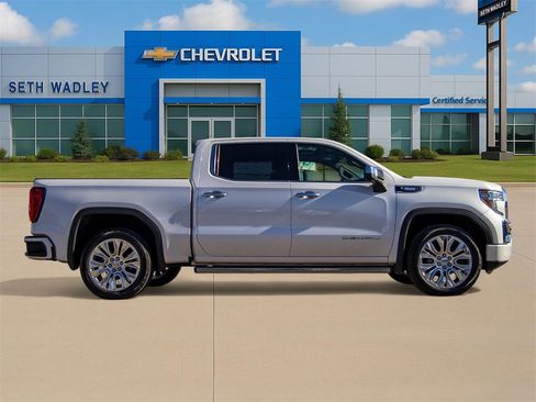 Used 2020 GMC Sierra 1500 Denali w/ Denali Ultimate Package image 8
