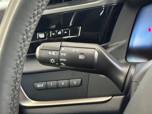 Used 2024 Lexus RZ 300e Premium w/ Technology Package FWD image 32