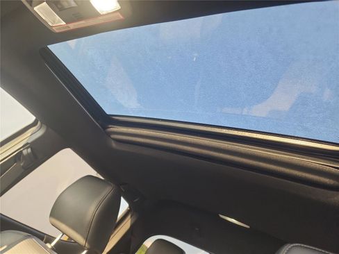 Used 2022 Toyota Tacoma TRD Sport w/ TRD Premium Sport Package image 20