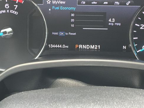 Used 2019 Ford F250 Lariat w/ Lariat Ultimate Package AWD/4WD image 22