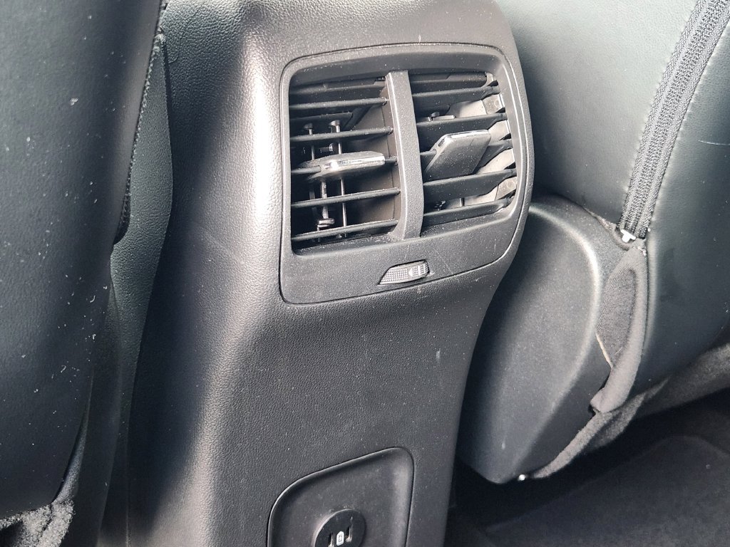 Used 2025 Ford Escape ST-Line FWD image 29