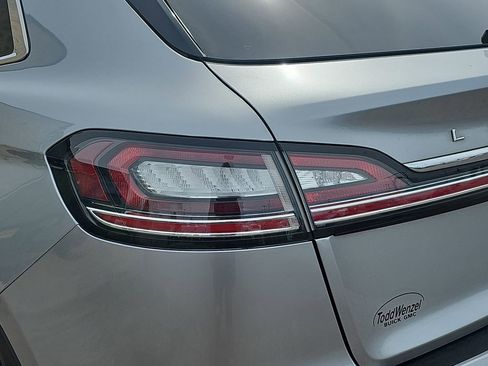 Used 2021 Lincoln Nautilus AWD w/ Equipment Group 101A image 40