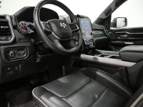 Used 2023 RAM 1500 Laramie AWD/4WD image 11