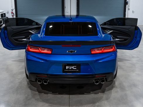 Used 2018 Chevrolet Camaro SS image 36