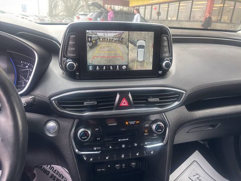 Used 2020 Hyundai Santa Fe Limited image 11