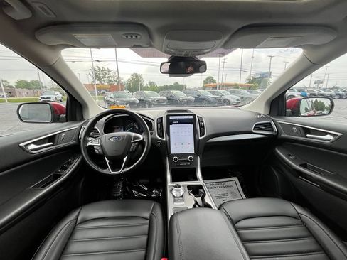 Used 2023 Ford Edge SEL w/ Convenience Package AWD/4WD image 4