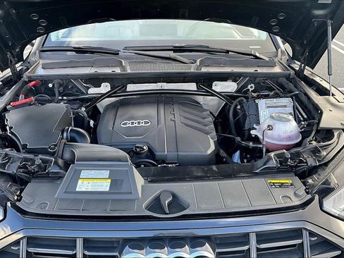 Used 2023 Audi Q5 2.0T Premium AWD/4WD image 30