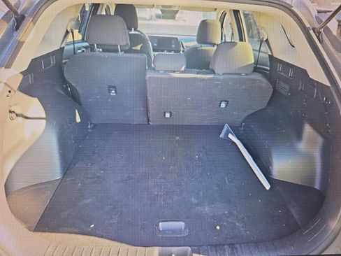 Used 2024 Kia Sportage LX image 14