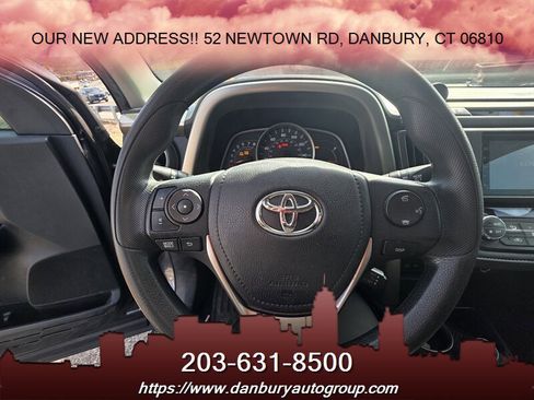 Used 2014 Toyota RAV4 XLE image 9