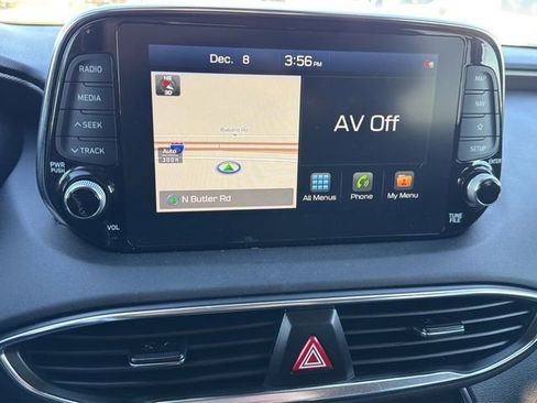 Used 2020 Hyundai Santa Fe Limited image 25