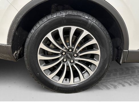 Used 2021 Lincoln Aviator Reserve image 57