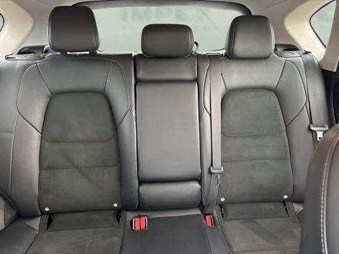 Used 2020 MAZDA CX-5 Touring image 11