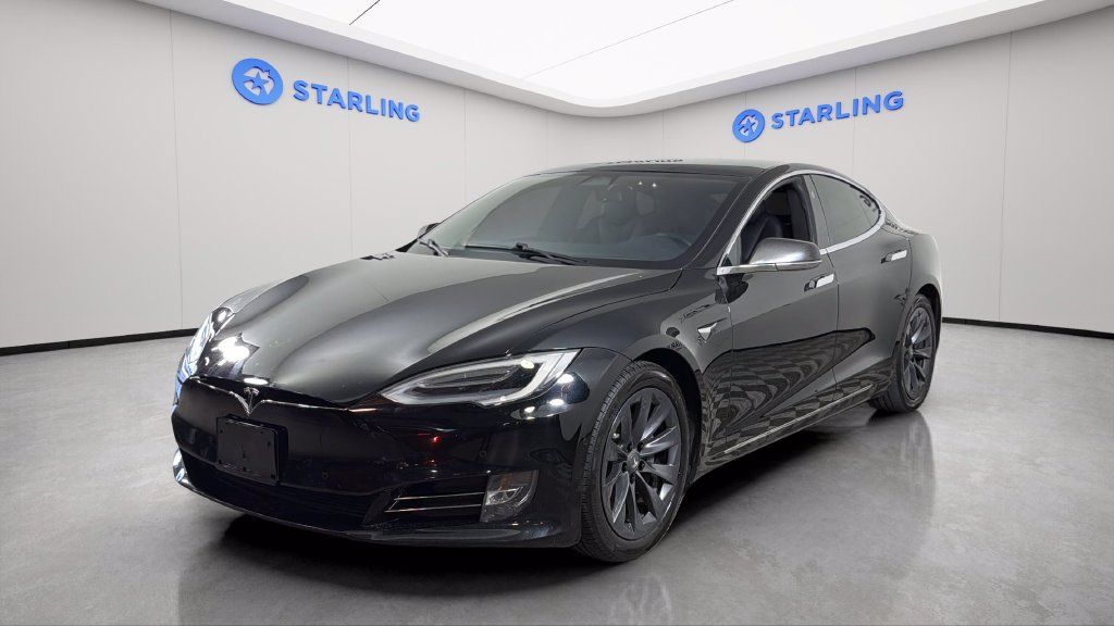 Used 2020 Tesla Model S Long Range AWD/4WD image 2