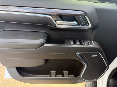 Used 2023 Chevrolet Silverado 1500 LTZ w/ LTZ Convenience Package II image 13