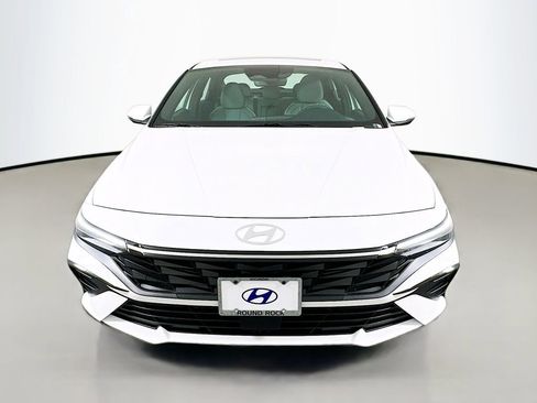 New 2026 Hyundai Elantra Limited image 2