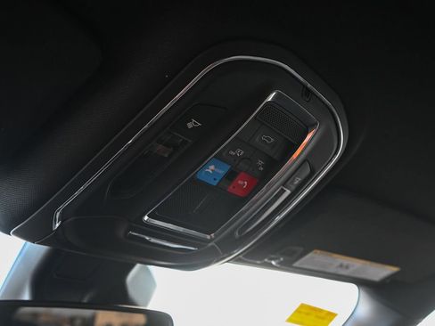 Used 2023 Jeep Grand Cherokee L Laredo image 43