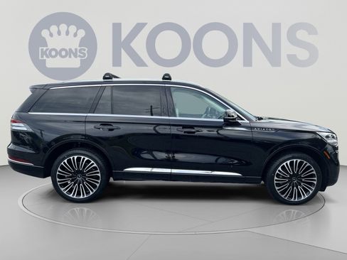 Used 2024 Lincoln Aviator Black Label w/ Dynamic Handling Package AWD/4WD image 8