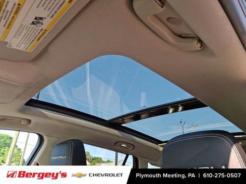 Certified 2023 GMC Terrain Denali AWD/4WD image 17