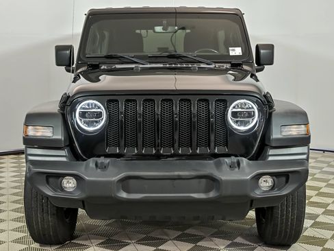 Used 2022 Jeep Wrangler Unlimited Sport AWD/4WD image 4