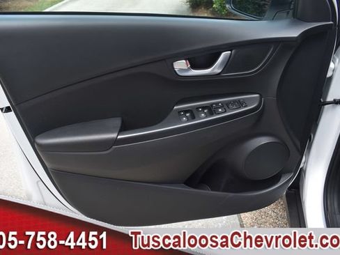 Used 2023 Hyundai Kona SEL w/ Convenience Package FWD image 16